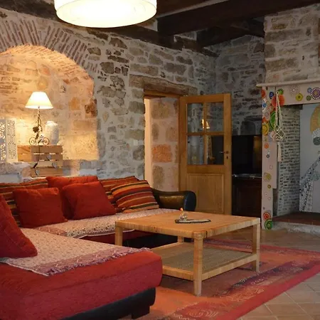 De Charme Piscine Privee A