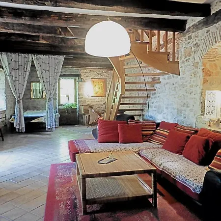 De Charme Piscine Privee A マルテル