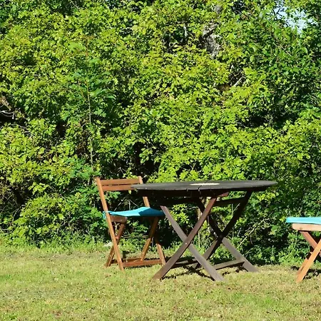 De Charme Piscine Privee A * マルテル